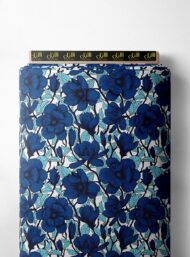 Flowers flower style with blue, white colors