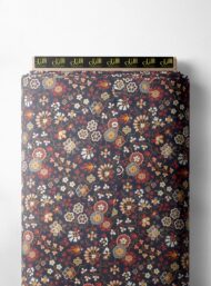 Petal flower style with red,white colors