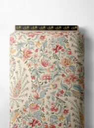 Bloom flower style with pink,green colors