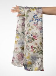 Bloom flower style with pink,green colors - Image 3