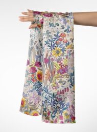 Bloom flower style with pink,green colors - Image 3