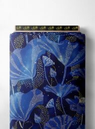 Petal flower style with blue,white colors