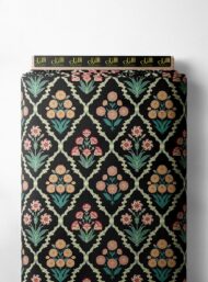 Bloom flower style with red,green colors