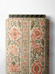 Bloom flower style with pink,green colors