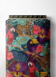 Parrot nature style with green,red colors