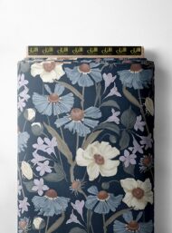 Petal flower style with blue,white colors