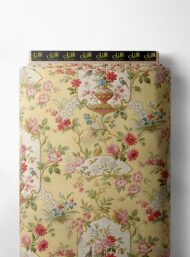 Bloom flower style with pink,green colors