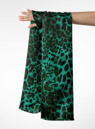 Leopard animal style with green, black colors - Image 3