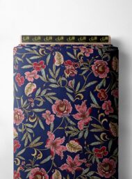 Leaf flower style with red,green colors