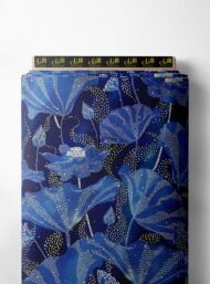 Petal flower style with blue,white colors