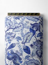 Leaf flower style with blue, white colors