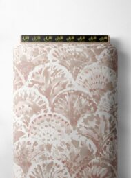 Leaf flower style with pink colors