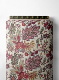 Leaf flower style with red,green colors