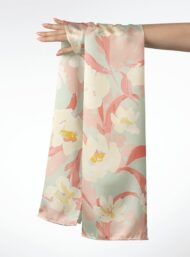 Bloom flower style with pink,white colors - Image 3