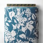 Leaf flower style with white, blue colors