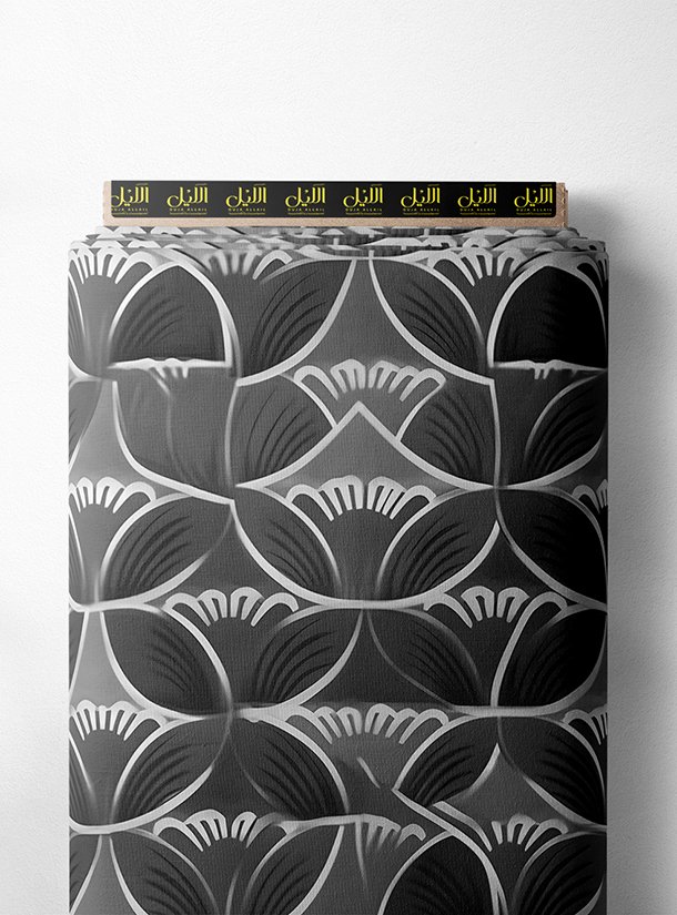 LAI02-0480_1-1.jpg Flower others style with black,grey colors - Image 1