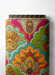 Petal flower style with red,green colors