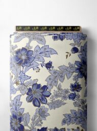 Bloom flower style with blue,white colors