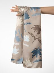 Petal flower style with blue,white colors - Image 3