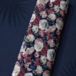 Petal flower style with red,white colors